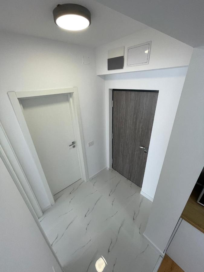 Silence Apartment 2 Oradea Εξωτερικό φωτογραφία